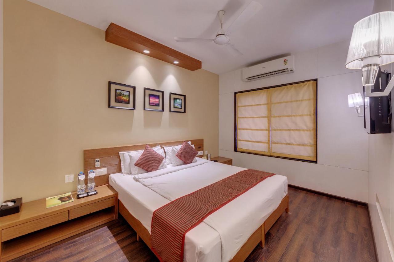 Hotel Grand Fortune Ichalkaranji Exterior foto