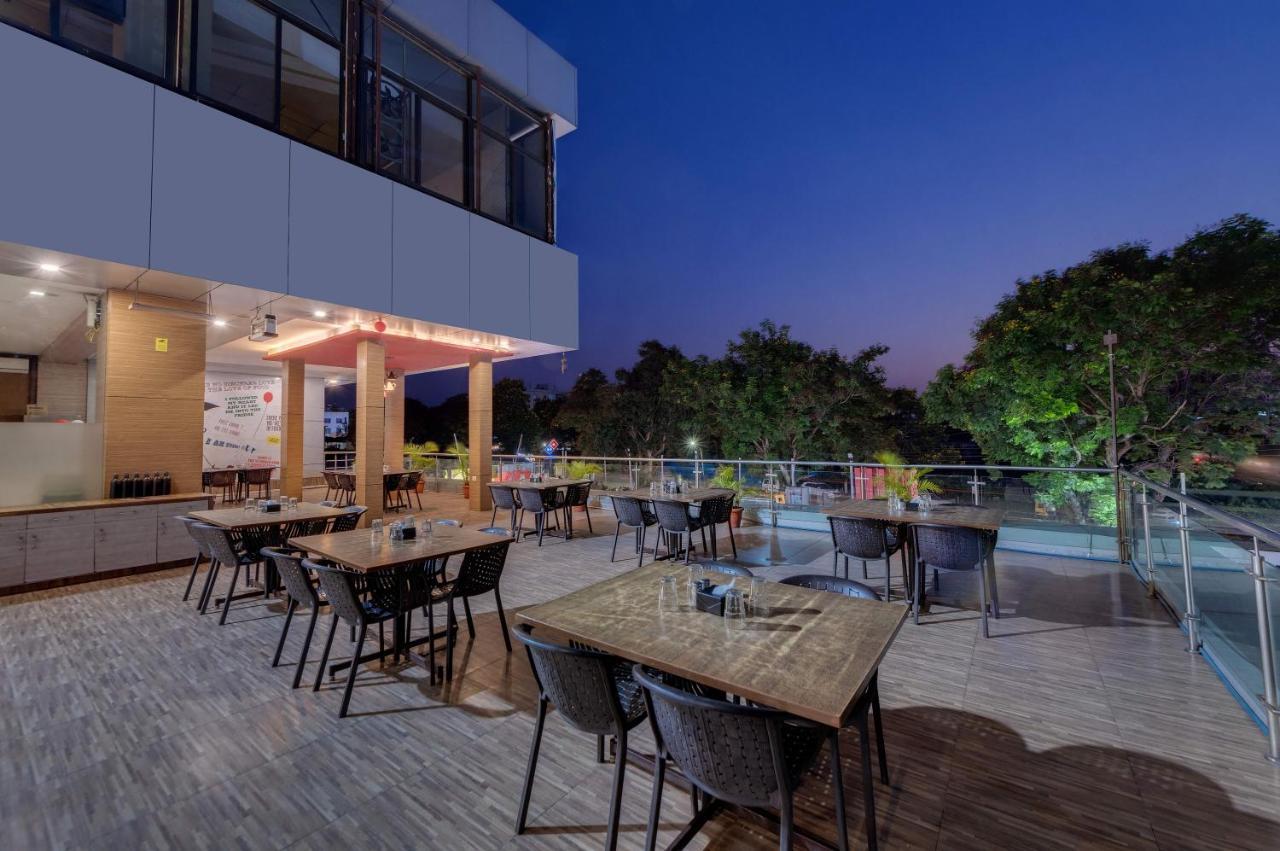 Hotel Grand Fortune Ichalkaranji Exterior foto
